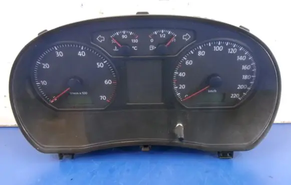 Volkswagen Polo IV 9N3 Speedometer (instrument cluster) 6Q0920803S