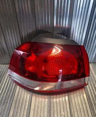 Volkswagen Golf VI Rear/tail lights 5K0945095G