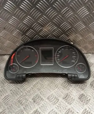 Audi A4 S4 B6 8E 8H Speedometer (instrument cluster) 8E0920933SX