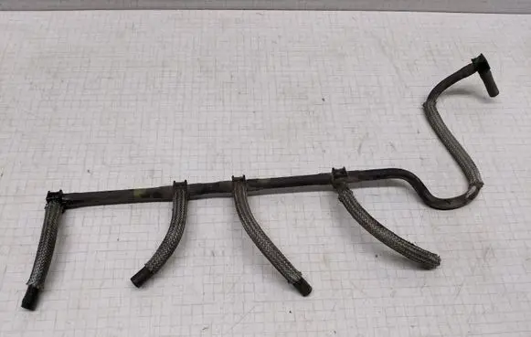 Peugeot 407 Fuel line pipe