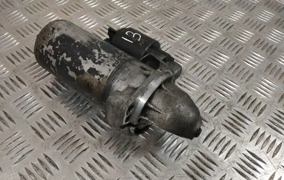 Mercedes-Benz E W210 Starter motor 0001108003