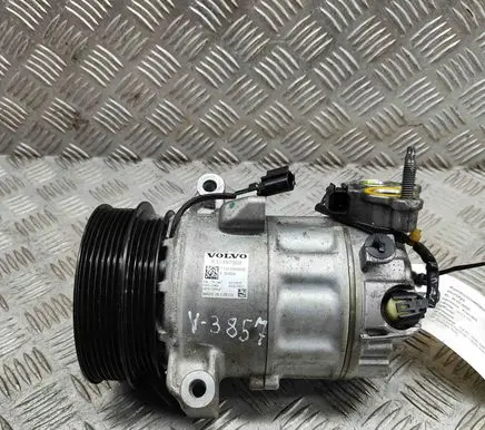 Volvo XC40 Air conditioning (A/C) compressor (pump) 31497908