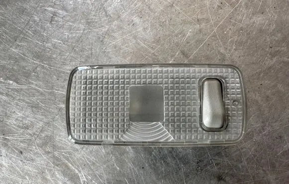 Renault Koleos I Rear seat light