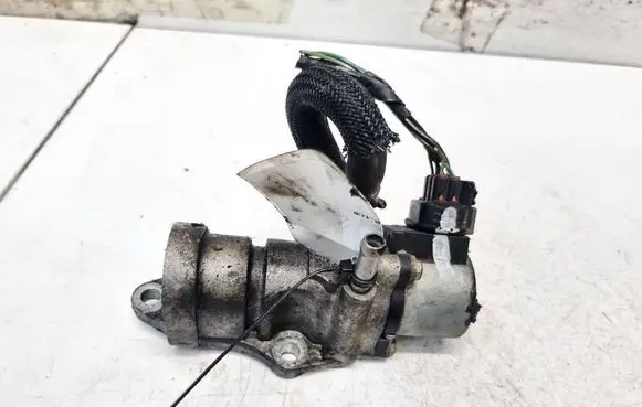Toyota Corolla E120 E130 EGR valve 2562027090