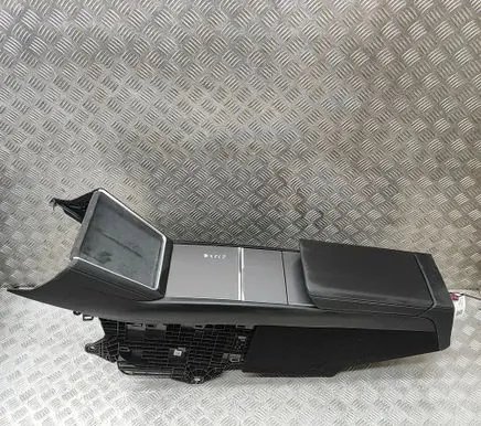 Tesla Model Y Juniper Center console 193840160I