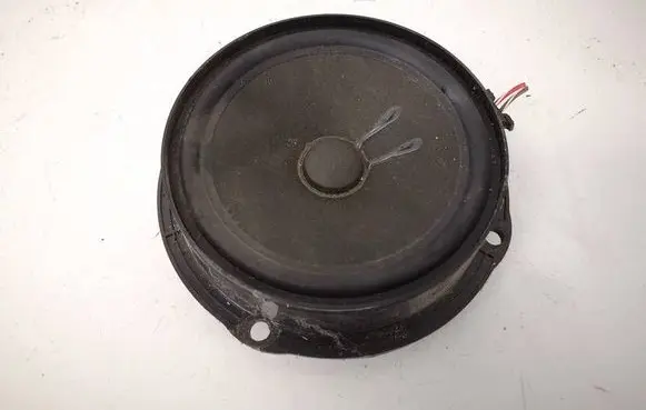 Skoda Octavia Mk3 (5E) Front door speaker 5E0035411A