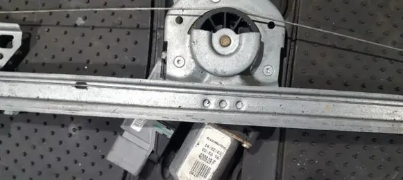 Front door window regulator motor