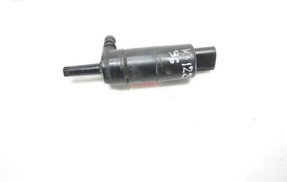 Volkswagen PASSAT B6 Headlight washer pump 3B7955681 8TN00754032