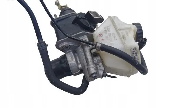 Mercedes-Benz E W211 Brake booster 0004300312