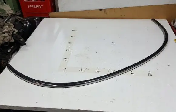 Mini One - Cooper F56 F55 Tailgate trim 
