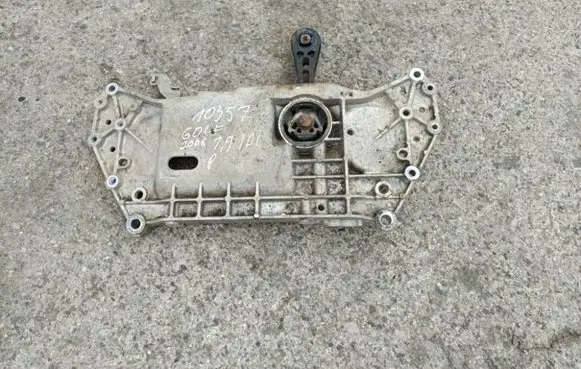 Volkswagen Golf Plus Front subframe
