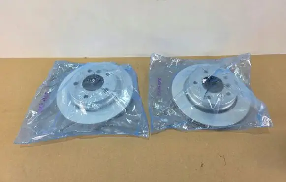 BMW 3 E46 Brake discs and calipers set TARCZE