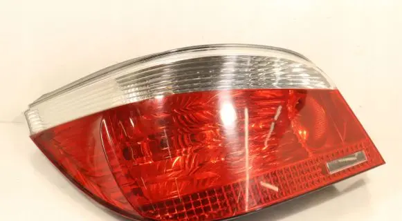 BMW 5 E60 E61 Rear/tail lights 6910767