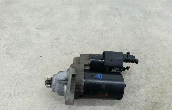 Seat Altea Starter motor 02Z911023E