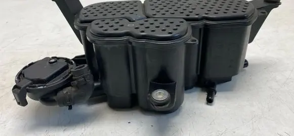 Audi A6 S6 C7 4G Active carbon filter fuel vapour canister 4G0201801C