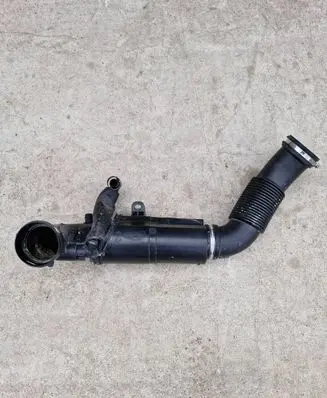 BMW X1 F48 F49 Air intake hose/pipe 13717619268 7619268
