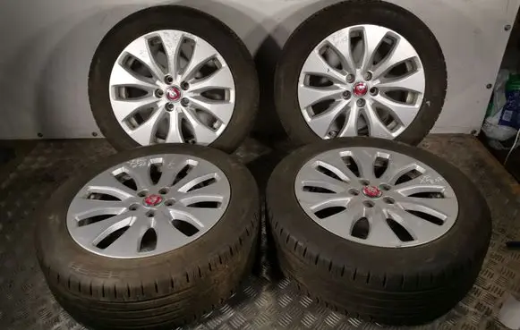 Jaguar XE R17 alloy rim 65JET435 20555R17