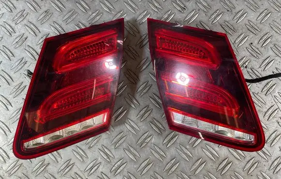 Mercedes-Benz E W212 Tailgate rear/tail lights 613992R