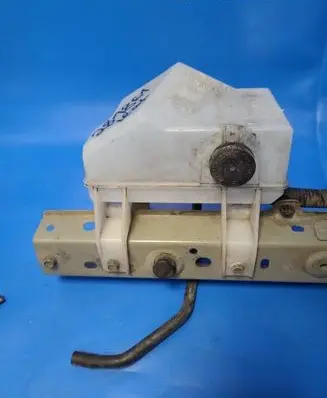 Nissan Leaf I (ZE0) Coolant expansion tank/reservoir 