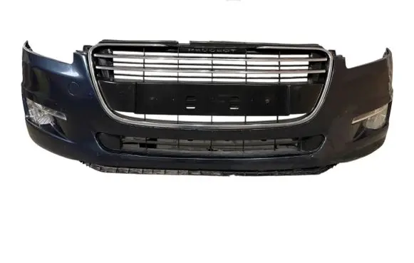 Peugeot 508 Front bumper 9686572177