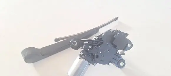 Volkswagen Polo V 6R Rear window wiper motor 0390201216 5K6955711B