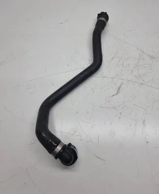 Mercedes-Benz E W213 Engine coolant pipe/hose A2135014782
