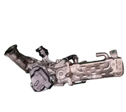 Mercedes-Benz C W204 EGR valve A2C59514268