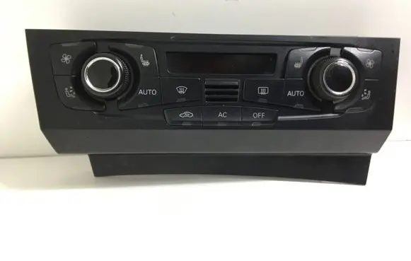 Audi A5 8T 8F Climate control unit 8T2820043N