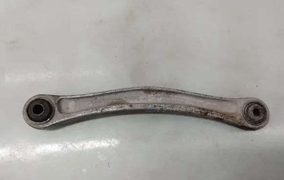 Porsche Cayenne (9PA) Rear upper control arm/wishbone 