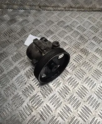 Volvo S40, V40 Power steering pump 8200071050 26083376