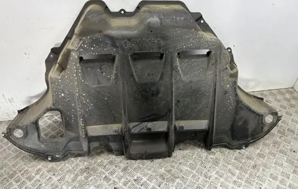 Nissan Leaf II (ZE1) Trunk boot underbody cover/under tray 