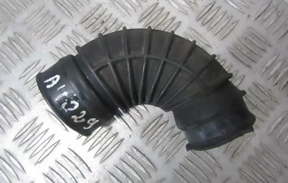 Audi A8 S8 D3 4E Air intake hose/pipe 057129627b