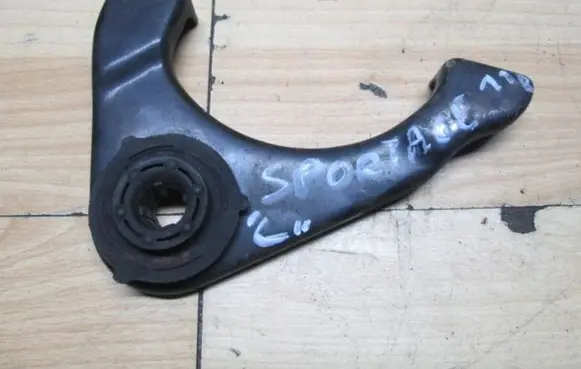 KIA Sportage Front control arm