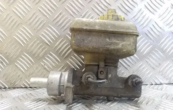 Volkswagen Golf IV Master brake cylinder 1J1611349