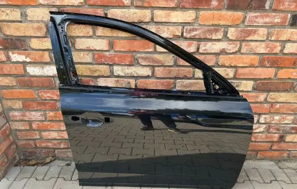 Renault Megane IV Front door
