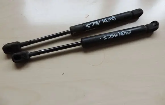Audi A6 S6 C5 4B Tailgate/trunk strut/damper 4B5827552A