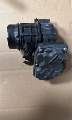 BMW X3 F25 Throttle valve 8512452 04255 A2C18294400