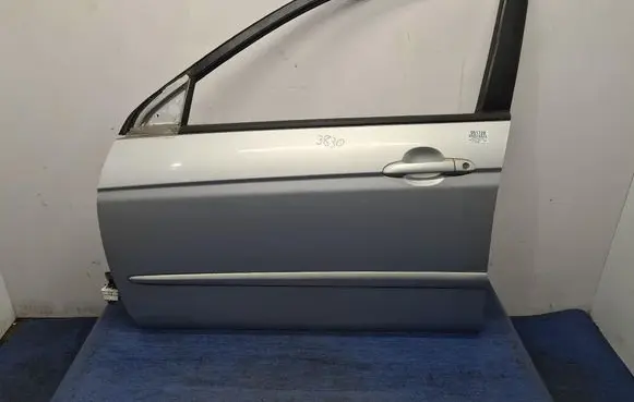 KIA Cerato Front door