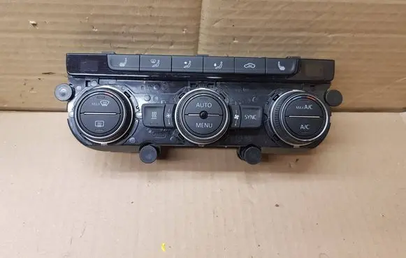 Volkswagen Golf VII Climate control unit 5G0907044CG 5HB01267044