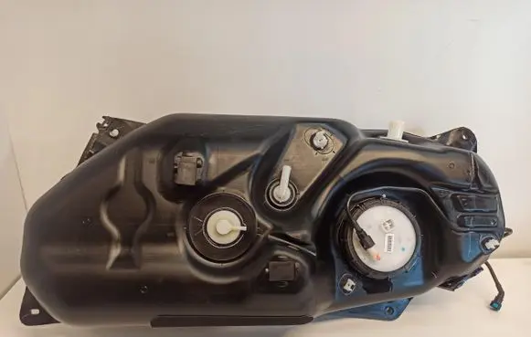Suzuki Swift II Fuel tank 