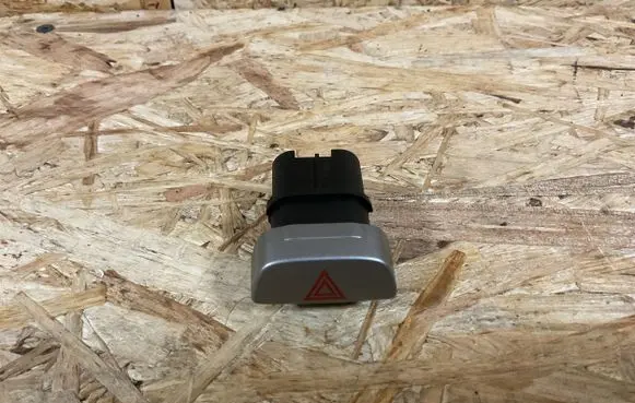 Ford Focus Hazard light switch 13A350AA 23062008