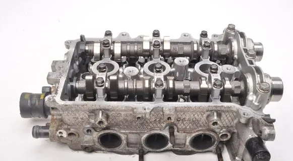 Hyundai i10 Engine head G3LA