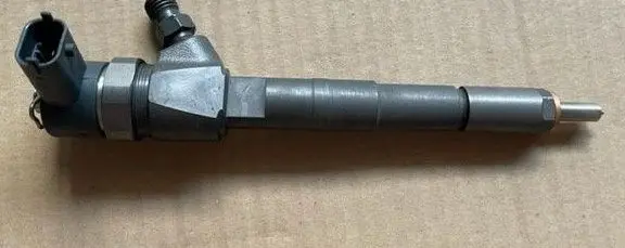 Fiat Toro Fuel injector 0445110682