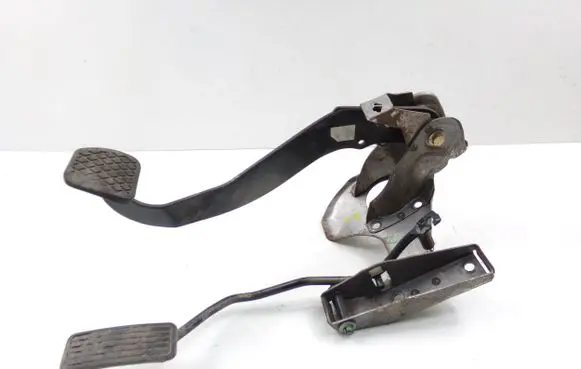 Land Rover Freelander Pedal assembly 