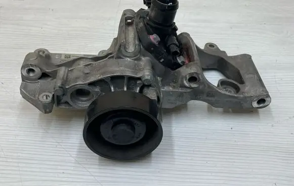 BMW X1 F48 F49 Water pump 8601366