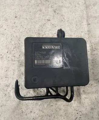 Volvo V50 ABS Pump 31274908 10096004343