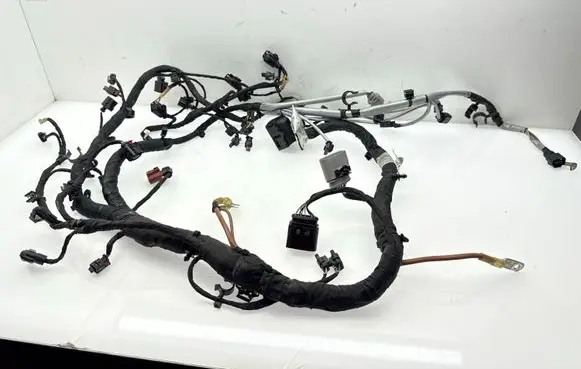Volkswagen Golf VIII Engine installation wiring loom 05E971610AM