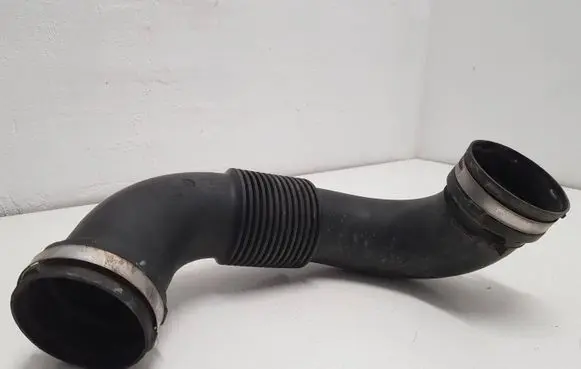 Renault Trafic III (X82) Air intake duct part 1105223S01