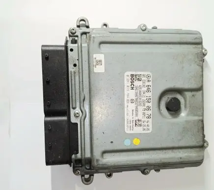 Mercedes-Benz Vito Viano W639 Engine control unit/module A6461500678 0281013784