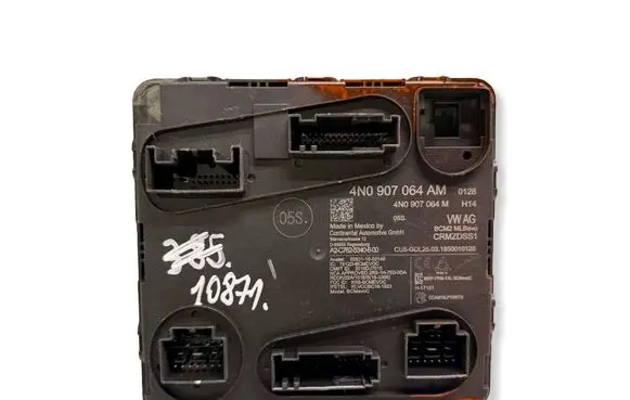 Audi Q7 4M Comfort/convenience module 4N0907064AM